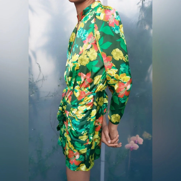 ZARA Floral Print‎ Dress - Picture 3 of 10